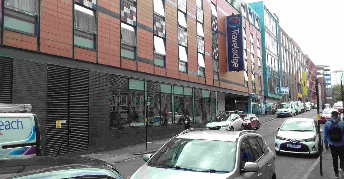 ImagesBrum/Birmingham_Hotel_Travelodge_Newhall_Square.jpg