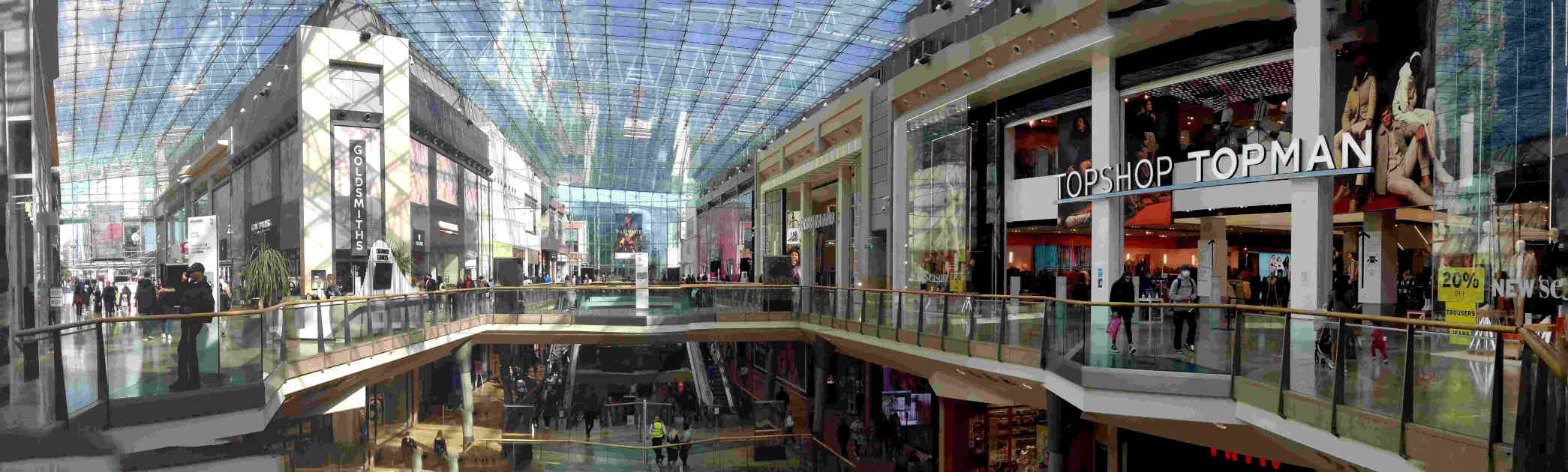 ImagesBrum/Birmingham_Shops_Bull_Ring_Panorama.jpg
