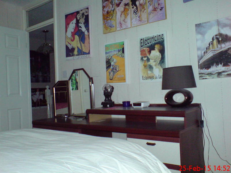 ImagesHovel/2014_Bedroom_1.jpg