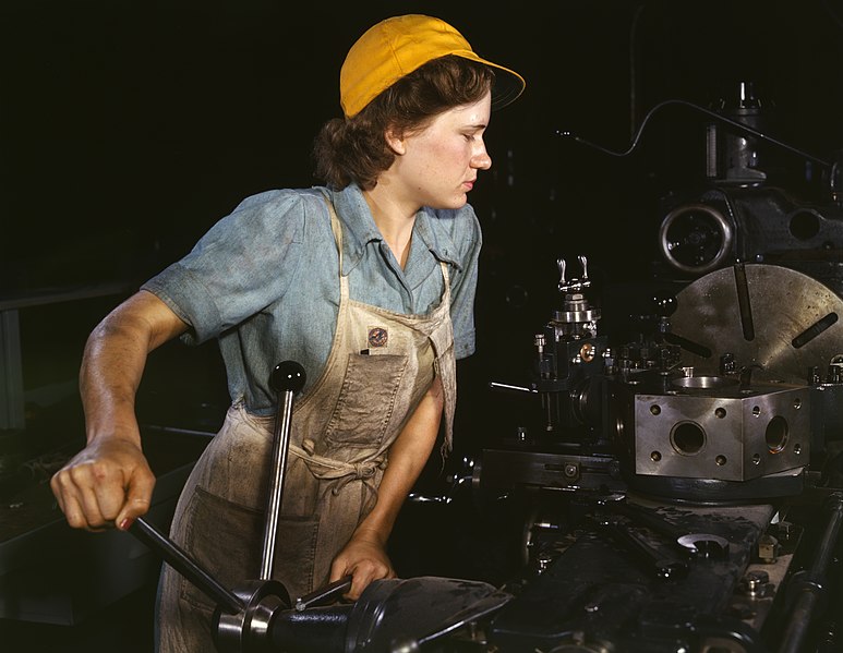 Images_Learn/16_WC_1972_Howard_R_Hollem_Woman_in_Factory_1940.jpg