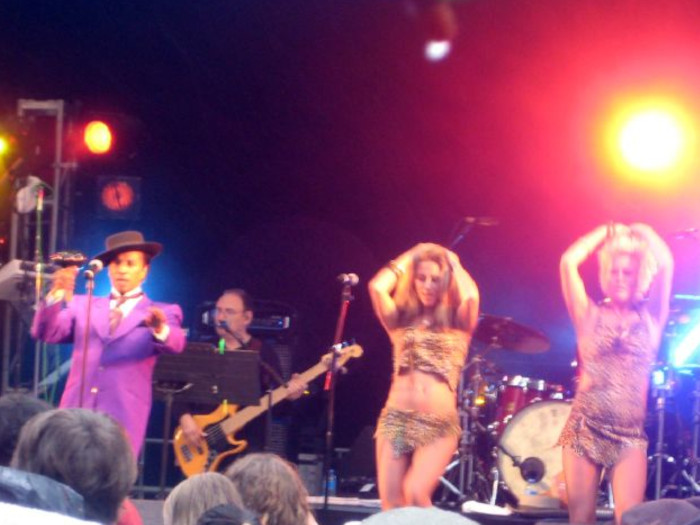 Images_Music/WC_Music_12_Disco_Annie_Mole_Kid_Creole_and_the_Coconuts.jpg