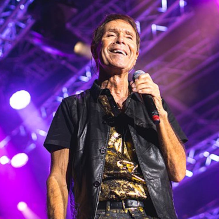 Images_Music/WC_Music_5_Pop_Cliff_Richard_Greenwich_2017.jpg