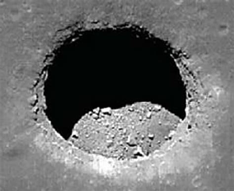images_my_ideas_16-2/16_NASA_Lunar_Lava_Tube_Entrance.jpg