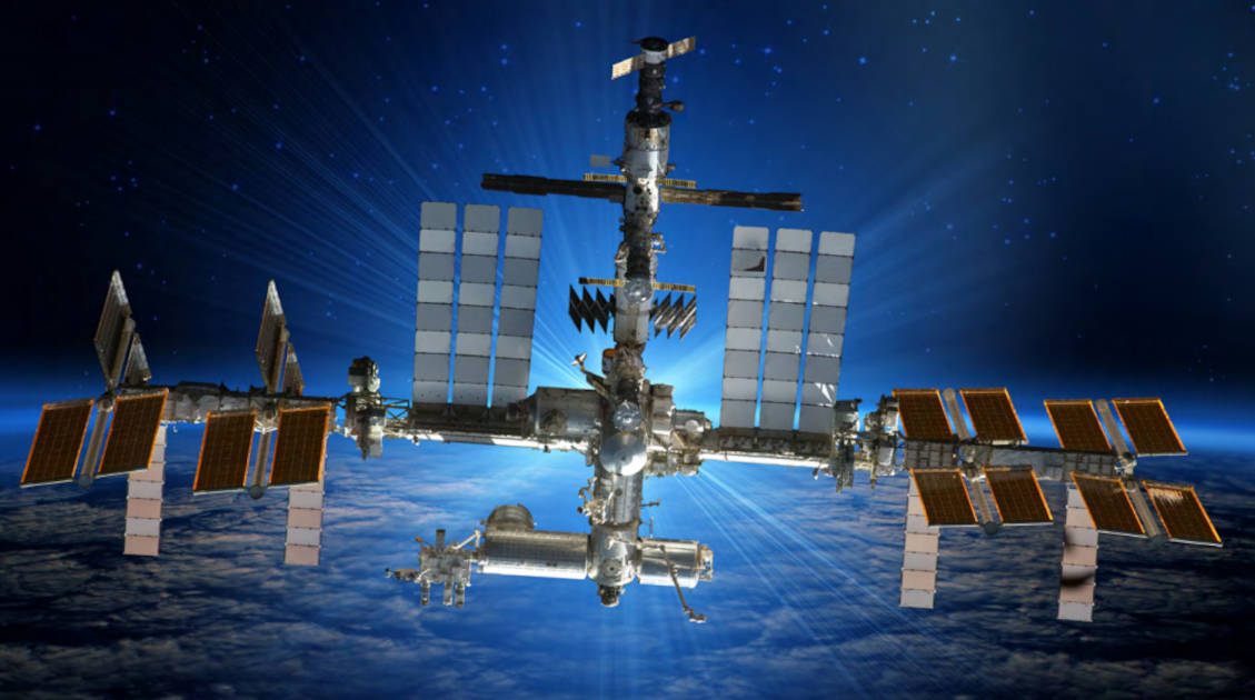 images_my_ideas_16/16_NASA_International_Space_Station_2021.jpg