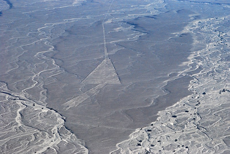 images_my_ideas_16-5/16_WC_Pavel_Spindler_Runway_Nasca.jpg