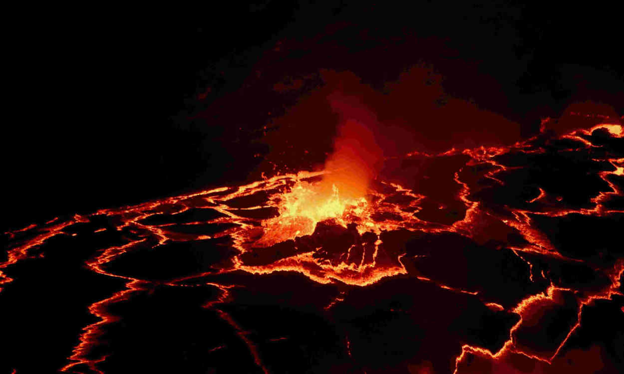 images_my_ideas_20/20_SHUT_supervolcano_ertale_volcano_ethiopia.jpg