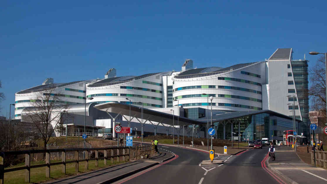 images_my_ideas_24/24_WC_Tony_Hisgett_Queen_Elizabeth_Hospital_Birmingham_UK.jpg
